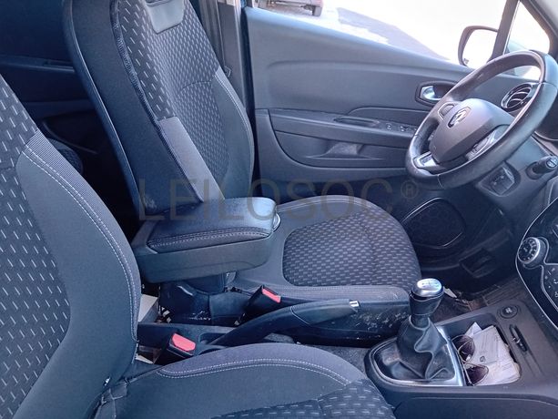 Renault Captur · Ano 2019