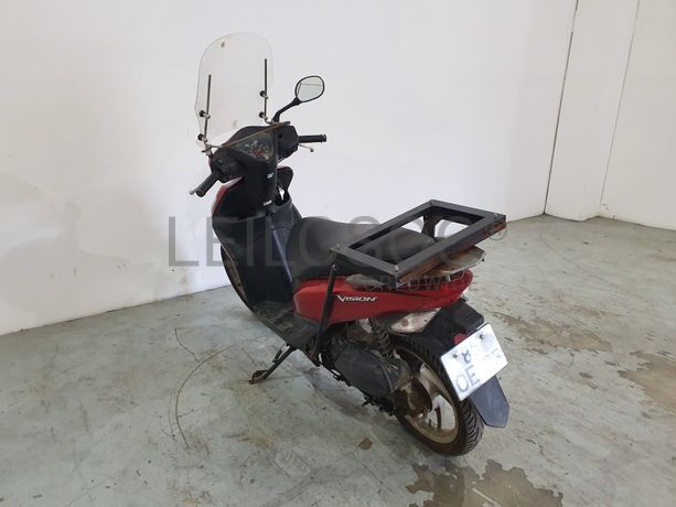 HONDA Vision NSC 110 · Ano 2013