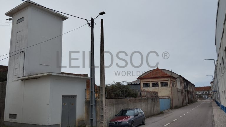 Armazém Industrial · Marinha Grande
