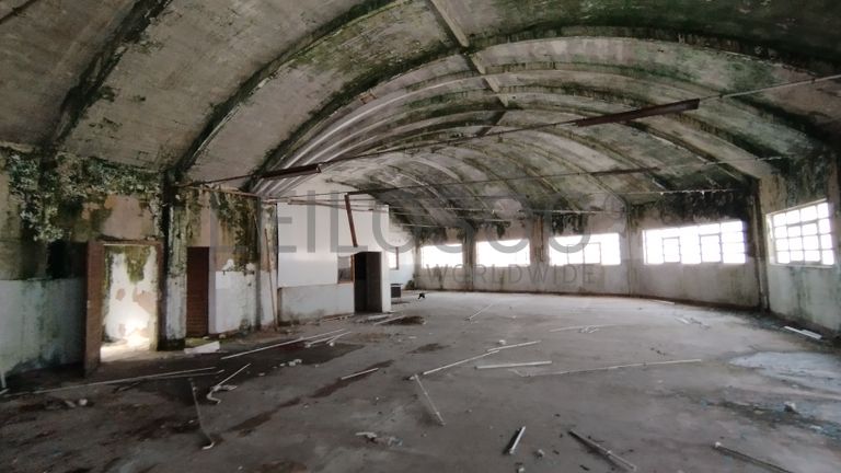 Armazém Industrial · Marinha Grande