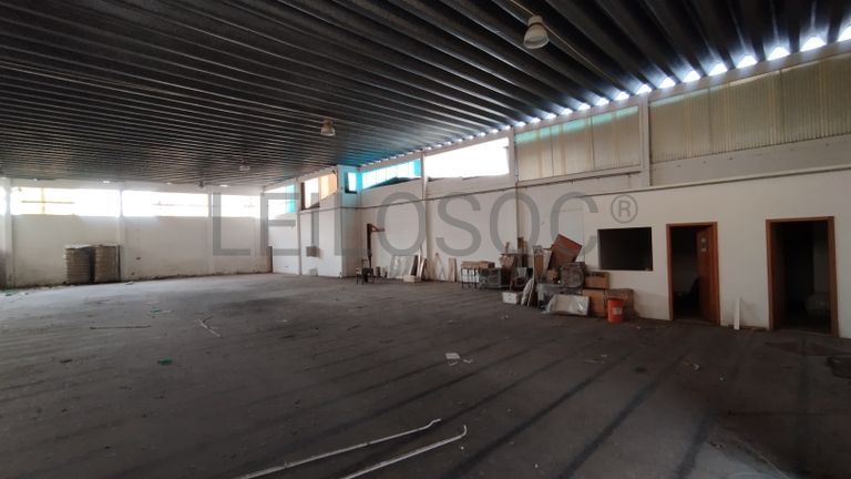 Armazém Industrial · Marinha Grande