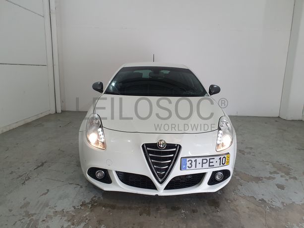 Alfa Romeo Giulietta · Ano 2014