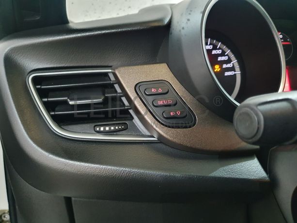 Alfa Romeo Giulietta · Ano 2014