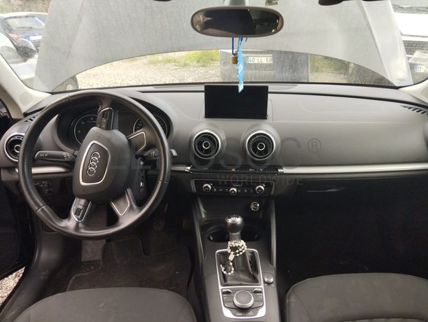 Audi A3 1.6 TDI · Ano 2014