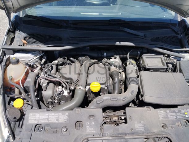 Renault Clio 1.5 DCI · Ano 2014