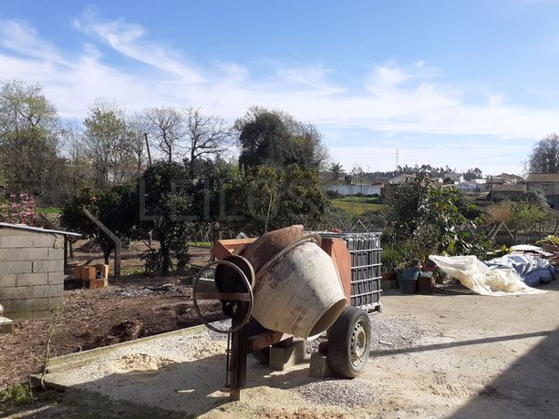 Armazém + Moradia · Albergaria-a-Velha, Aveiro