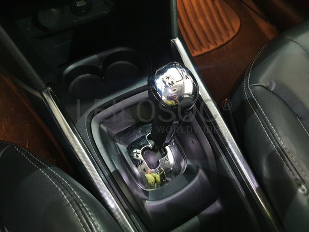 Peugeot 2008 · Ano 2014