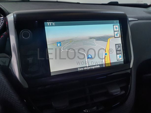 Peugeot 2008 · Ano 2014