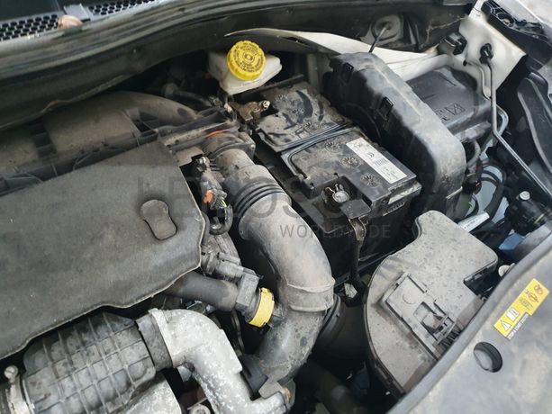 Peugeot 2008 · Ano 2014