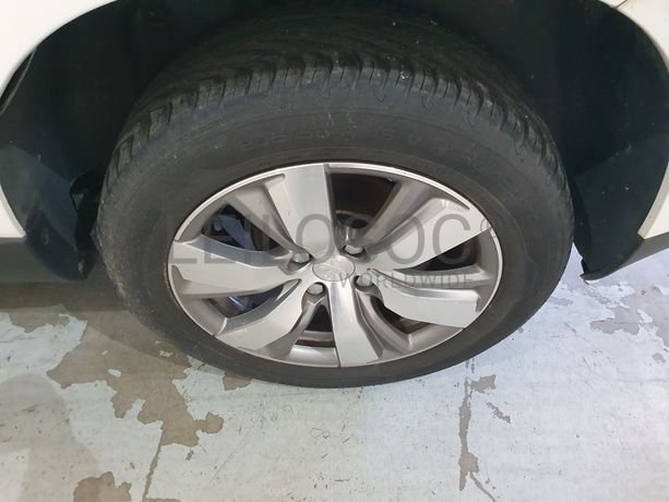 Peugeot 2008 · Ano 2014