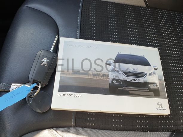 Peugeot 2008 · Ano 2014