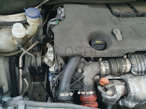 Peugeot 2008 · Ano 2014