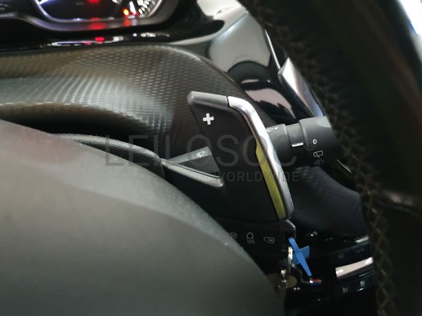 Peugeot 2008 · Ano 2014