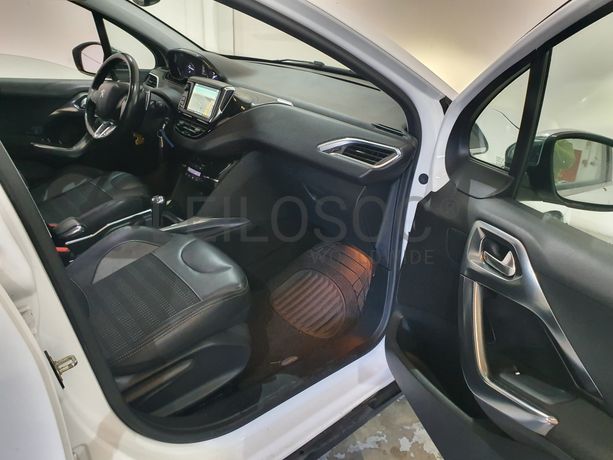 Peugeot 2008 · Ano 2014