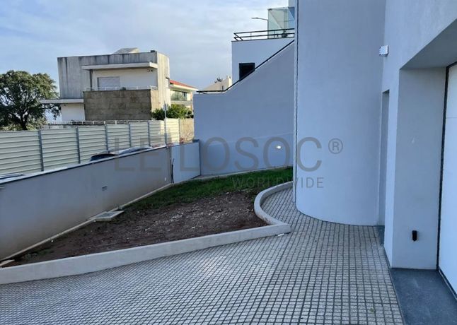 Moradia V4 · Monte da Virgem, Vila Nova de Gaia