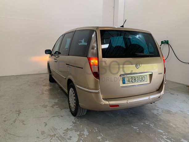 Lancia Phedra · Ano 2003