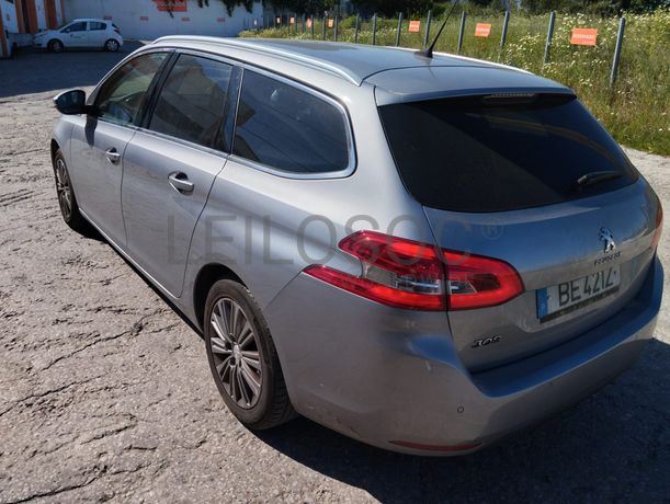 Peugeot 308 · Ano 2021