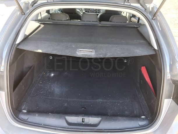 Peugeot 308 · Ano 2021