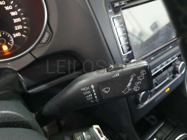 Volkswagen Golf · Ano 2009