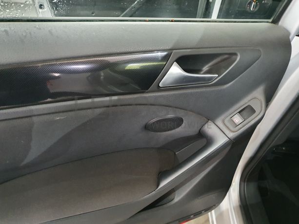 Volkswagen Golf · Ano 2009