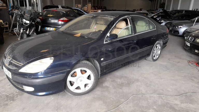 Peugeot 607 · Ano 2001