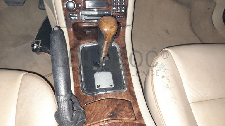 Peugeot 607 · Ano 2001