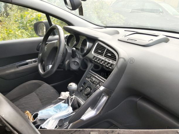 Peugeot 3008 · Ano 2011