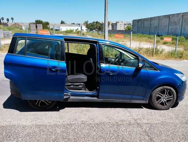 Ford Grand C-Max · Ano 2016