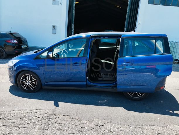 Ford Grand C-Max · Ano 2016