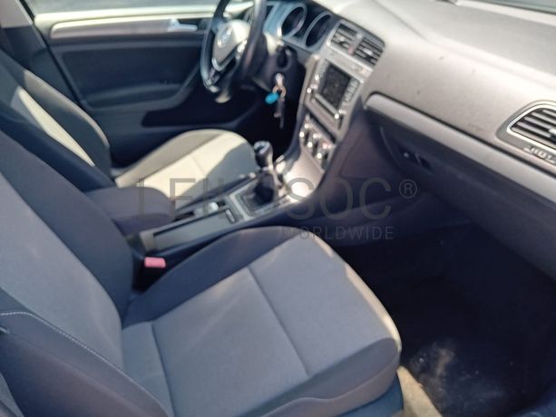 Volkswagen Golf TDI · Ano 2015