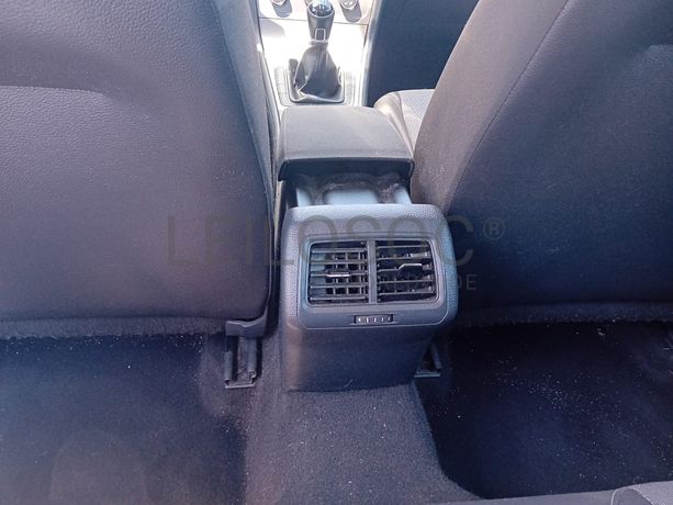 Volkswagen Golf TDI · Ano 2015