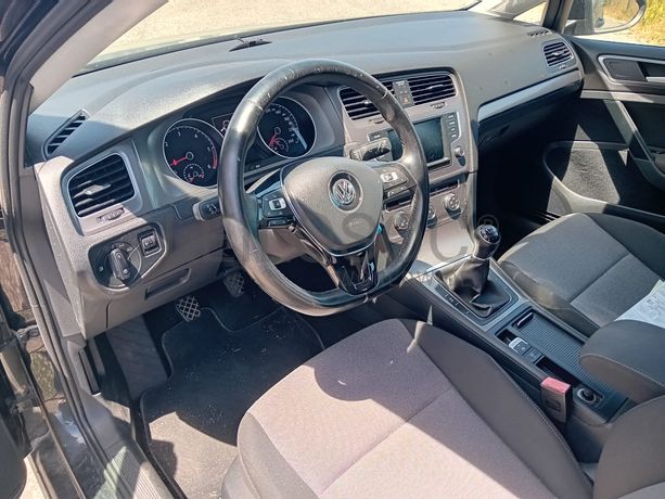 Volkswagen Golf TDI · Ano 2015