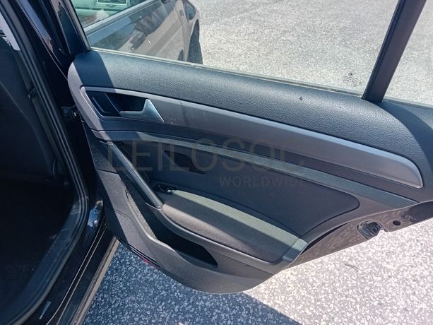 Volkswagen Golf TDI · Ano 2015