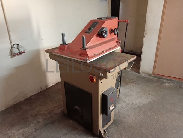 Totalidade · Equipamentos · Indústria de Calçado