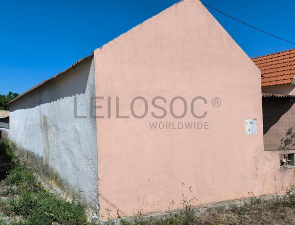 Moradia V3 + Terreno · Alenquer, Lisboa