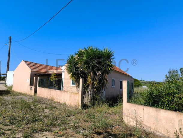 Moradia V3 + Terreno · Alenquer, Lisboa