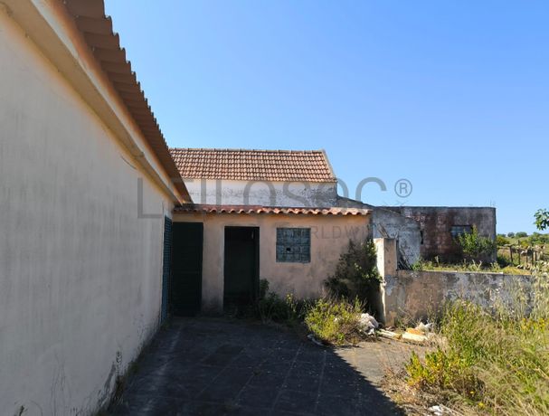 Moradia V3 + Terreno · Alenquer, Lisboa