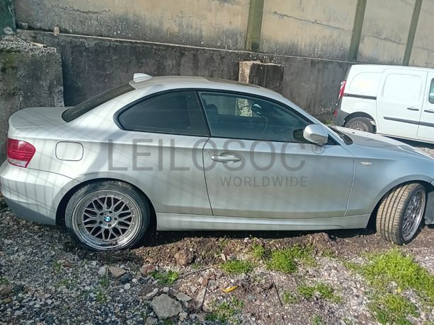BMW 120D Coupé · Ano 2010