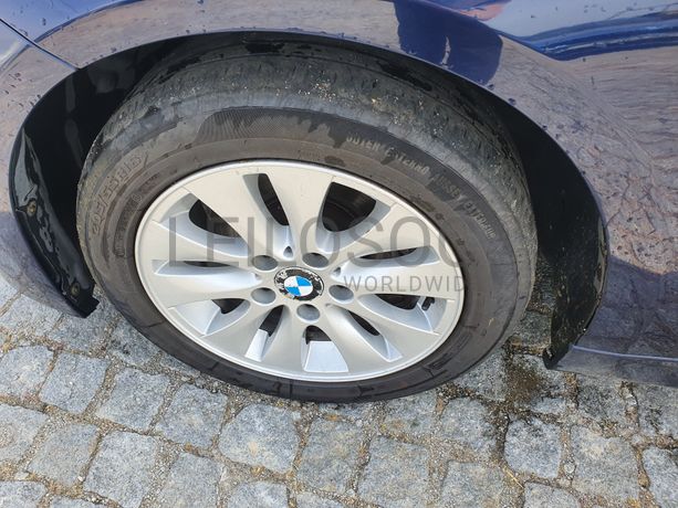 BMW 318D · Ano 2014