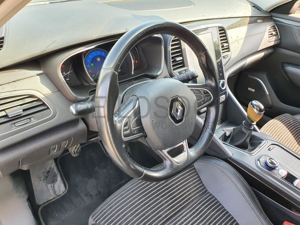 Renault Talisman · Ano 2016