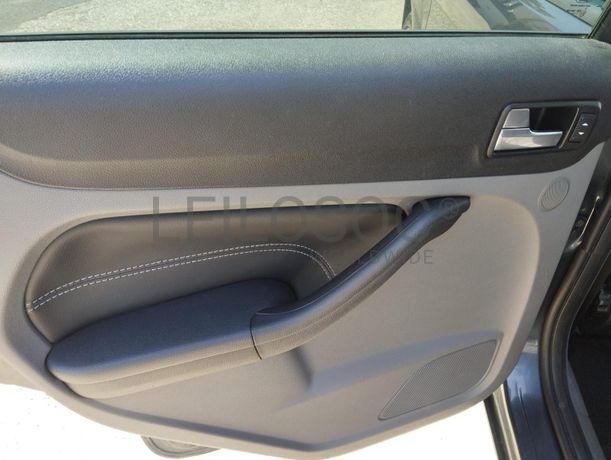 Ford Focus · Ano 2008