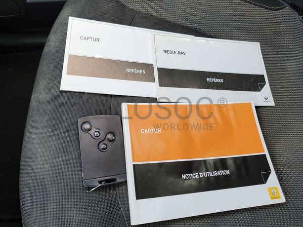 Renault Captur 1.5 DCI · Ano 2016