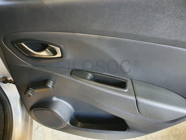 Renault Clio · Ano 2016