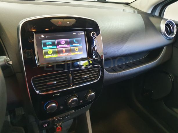 Renault Clio · Ano 2016