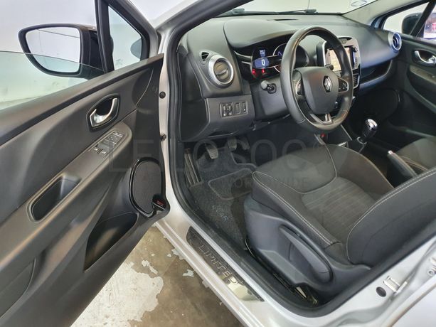 Renault Clio · Ano 2016