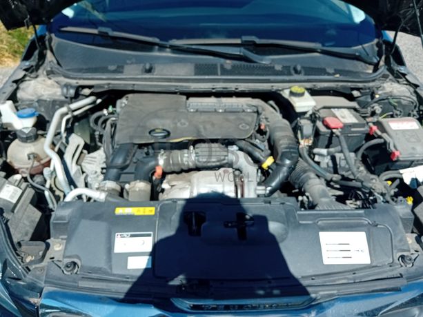 Peugeot 308 · Ano 2015