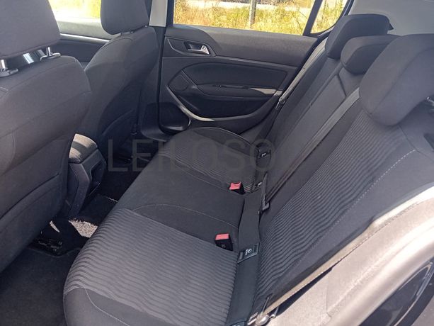 Peugeot 308 · Ano 2015