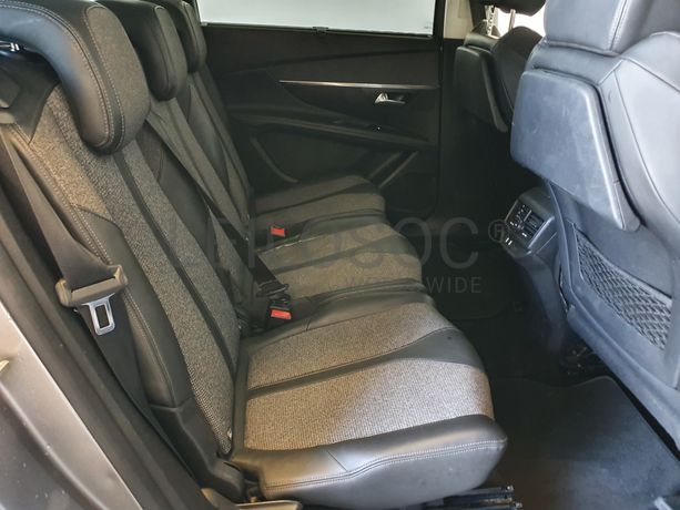 Peugeot 5008 · Ano 2017