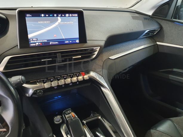 Peugeot 5008 · Ano 2017