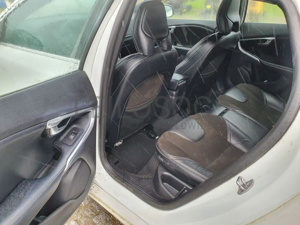 Volvo V40 · Ano 2015